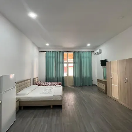 Ground Floor Comfort Studios - Spacious & Modern Orikum Exterior photo