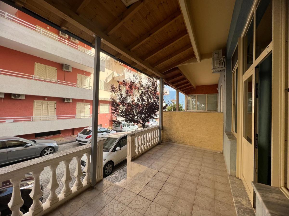 Apartament Ground Floor Comfort - Spacious & Modern *