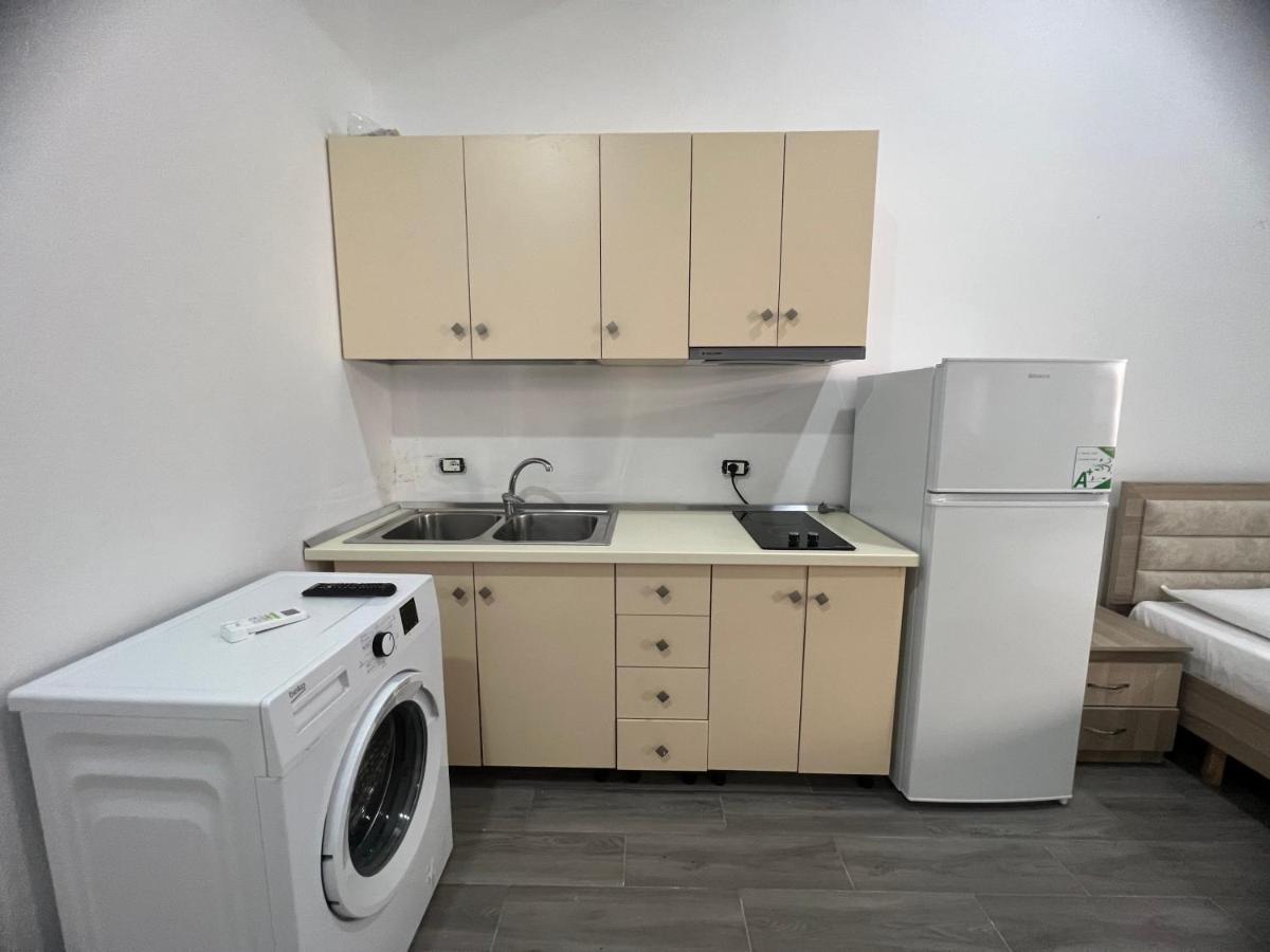 Ground Floor Comfort - Spacious & Modern * Orikum